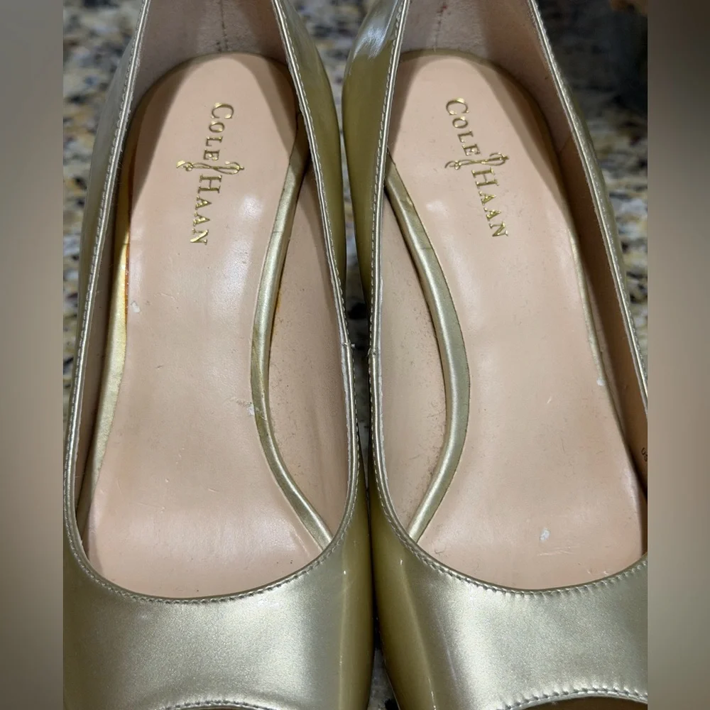 Cole Haan Air Lainey Metallic Gold Leather Open Toe Pumps Nike Air 5.5
